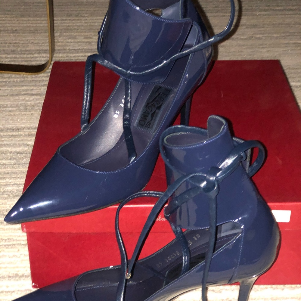 Salvatore Ferragamo Shoes - Picture 5 of 7